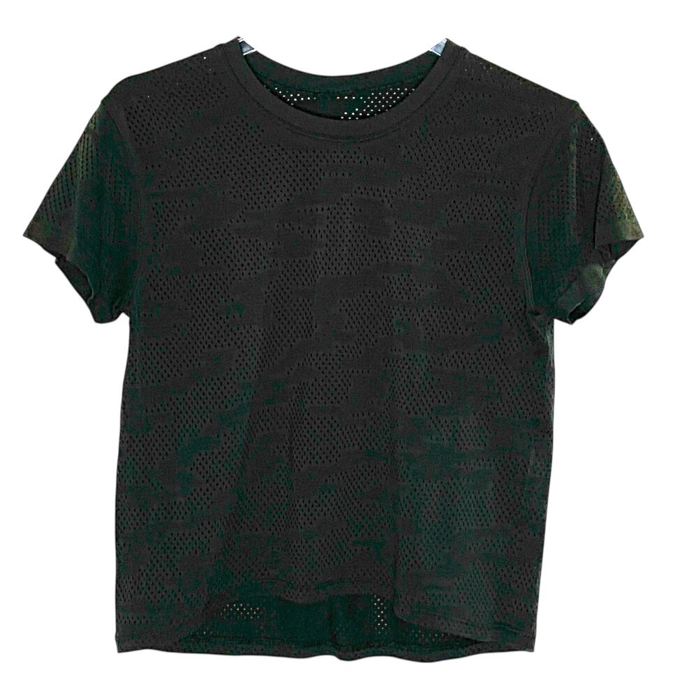Lululemon 6 Black Breeze By Short Sleeve Pull Over Top Active Gym Performance